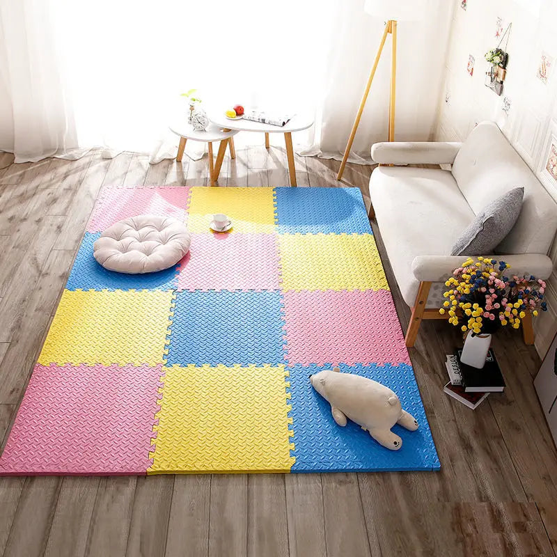 High Quality EVA 60*60mm Makeup Storage Mat for Women 18 Interlocking Tiles Puzzle Hardness 38-42 Shore c Density 75-85kg/m