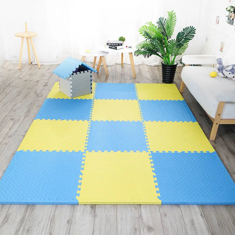 High Quality EVA 60*60mm Makeup Storage Mat for Women 18 Interlocking Tiles Puzzle Hardness 38-42 Shore c Density 75-85kg/m